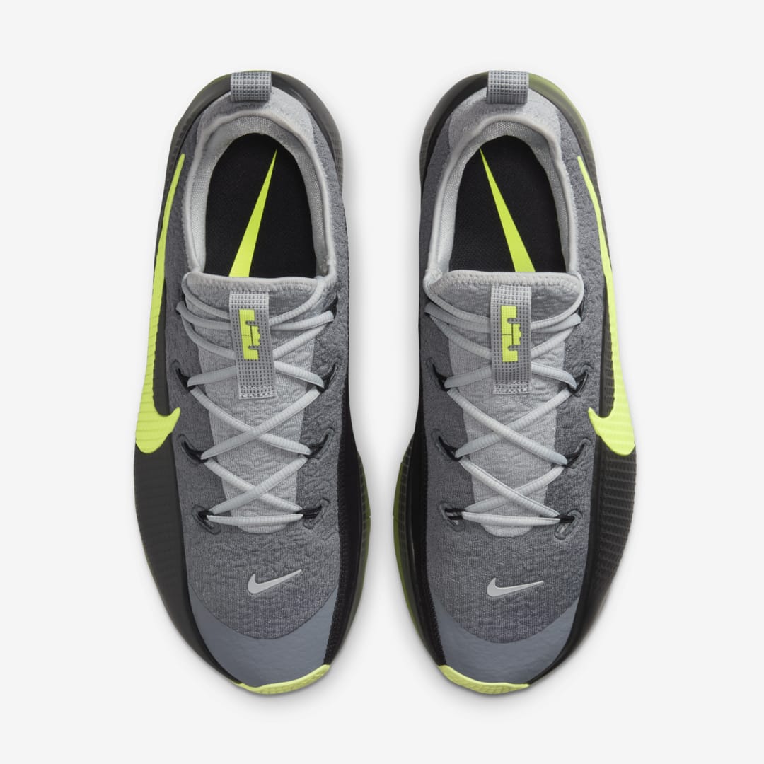 Dunk training shoes sales