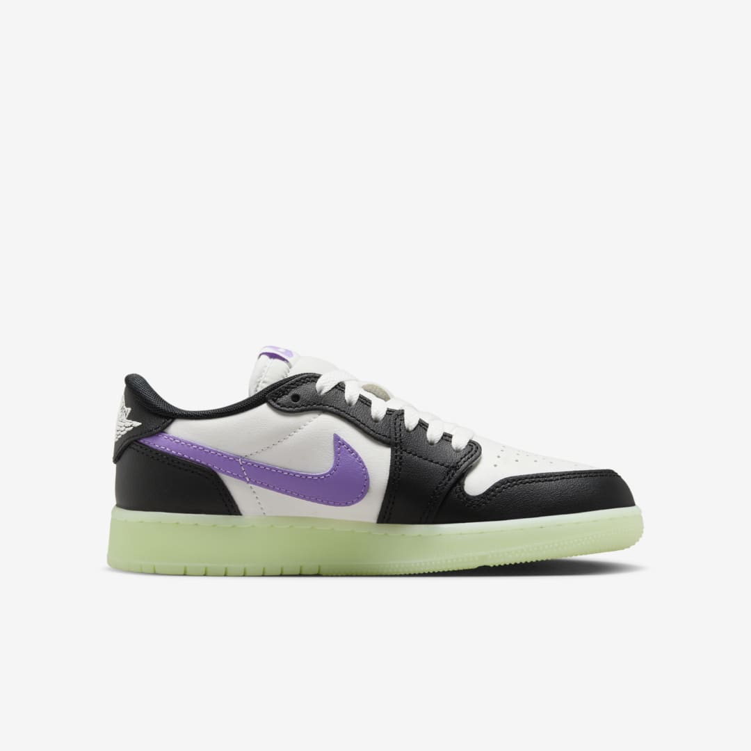 - HQZ Air Jordan 1 Low "Black Raspberry" HF0410-001
