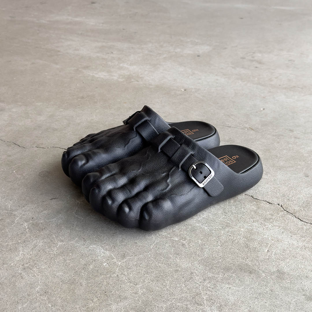 Bravest Studios Foot Clog “Black” | Nice Kicks