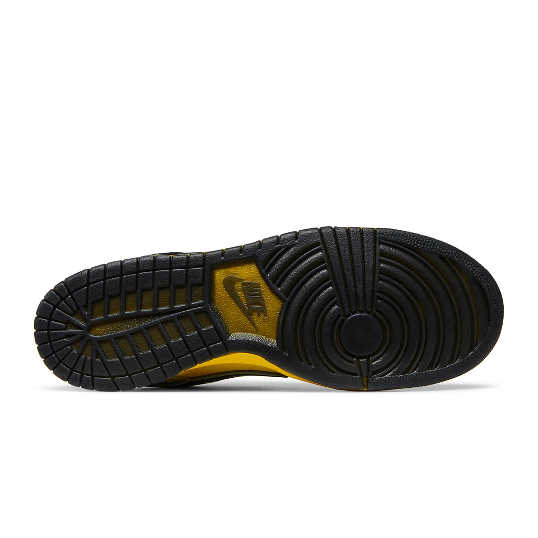 - HQZ Nike Dunk Low "What the Duck"