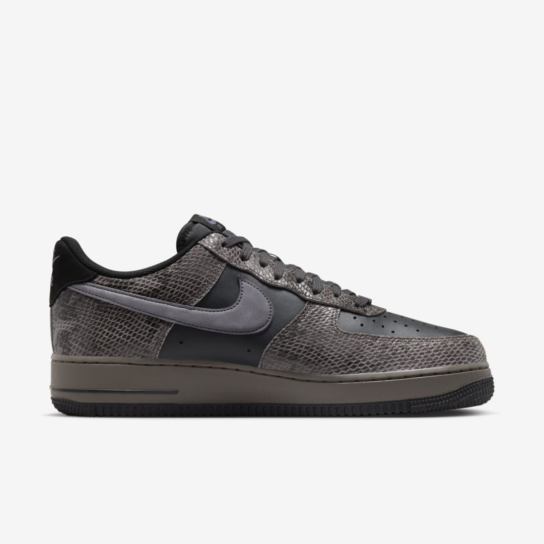 - HQZ Nike Air Force 1 Low HF2898-001