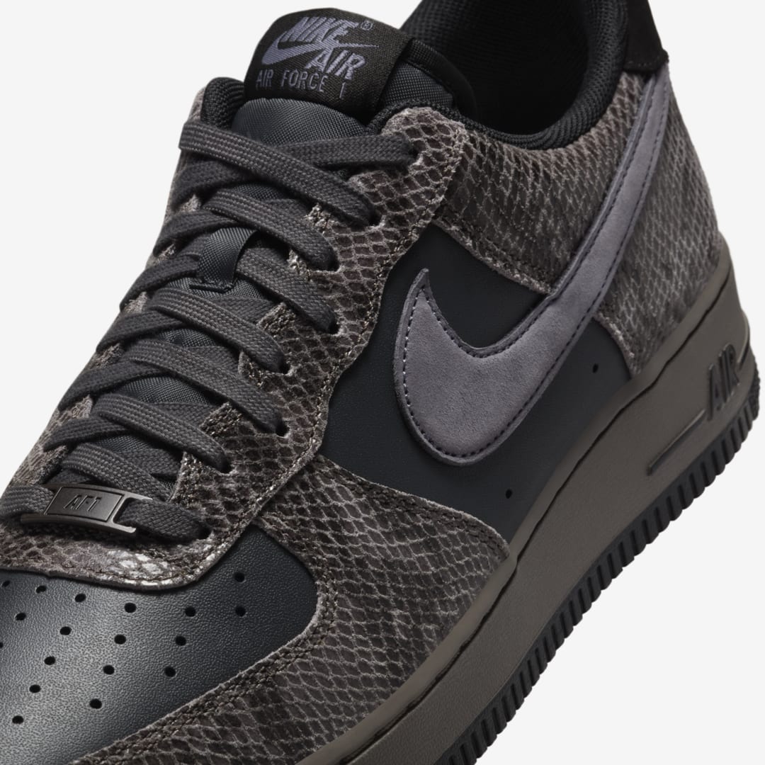 - HQZ Nike Air Force 1 Low HF2898-001