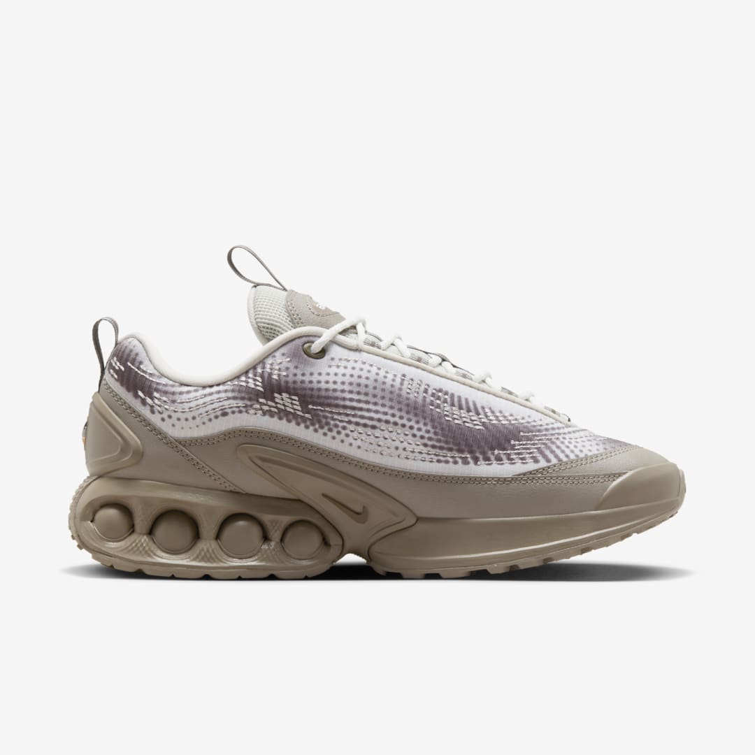- HQZ Nike Air Max DN SP HQ0912-001