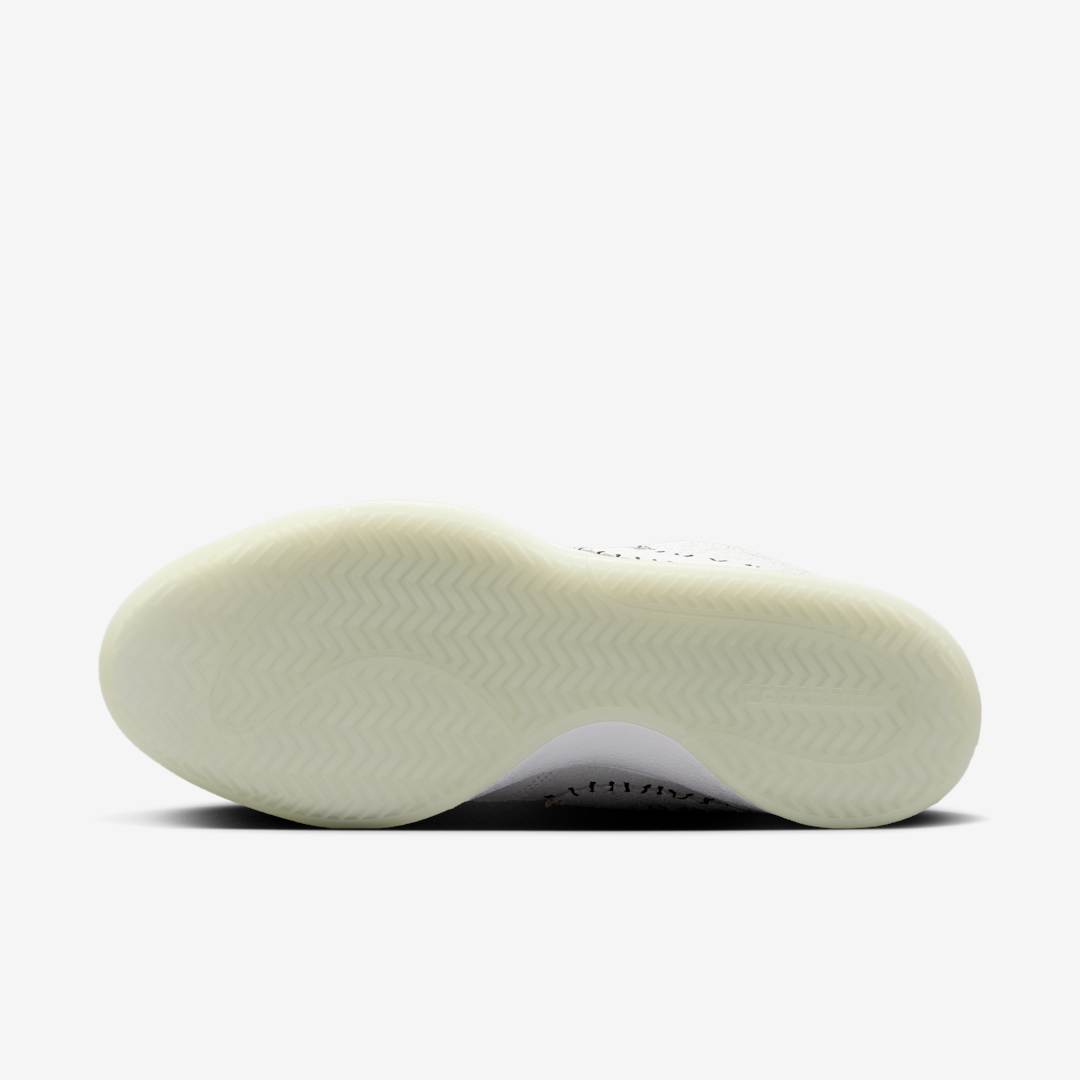 Nike Book 1 