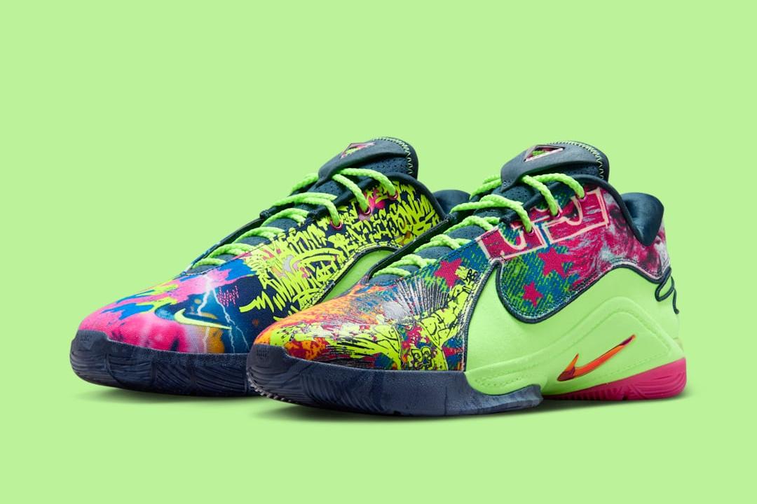 Nike LeBron 22 "Bryce's World" HV8451-400