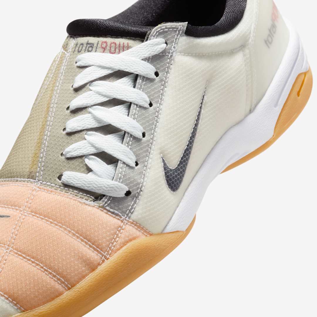 Nike Total 90 IB8182-100