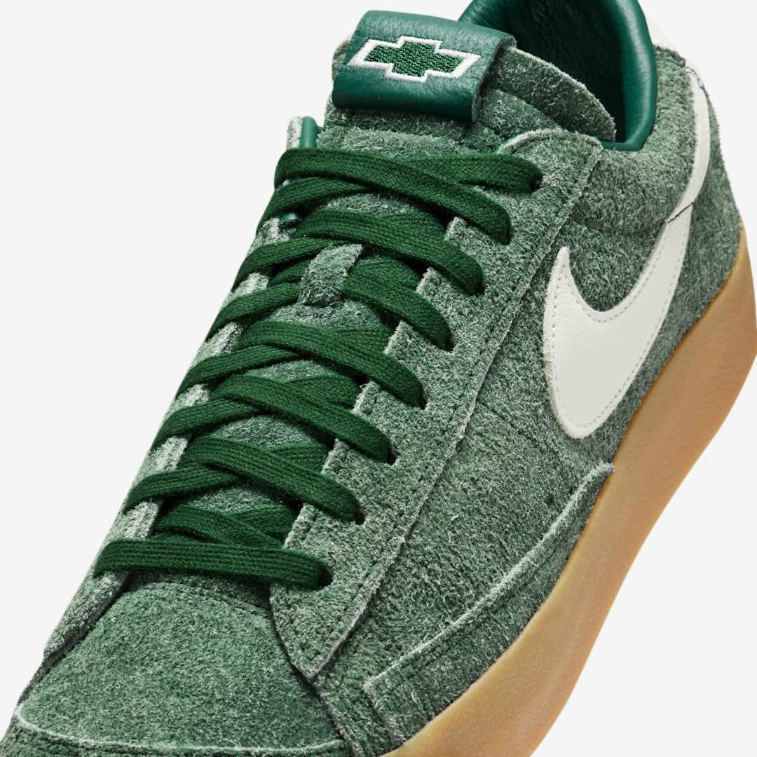 Chevrolet x Devin Booker x Nike Blazer Low "Team Dark Green" HV2197-300