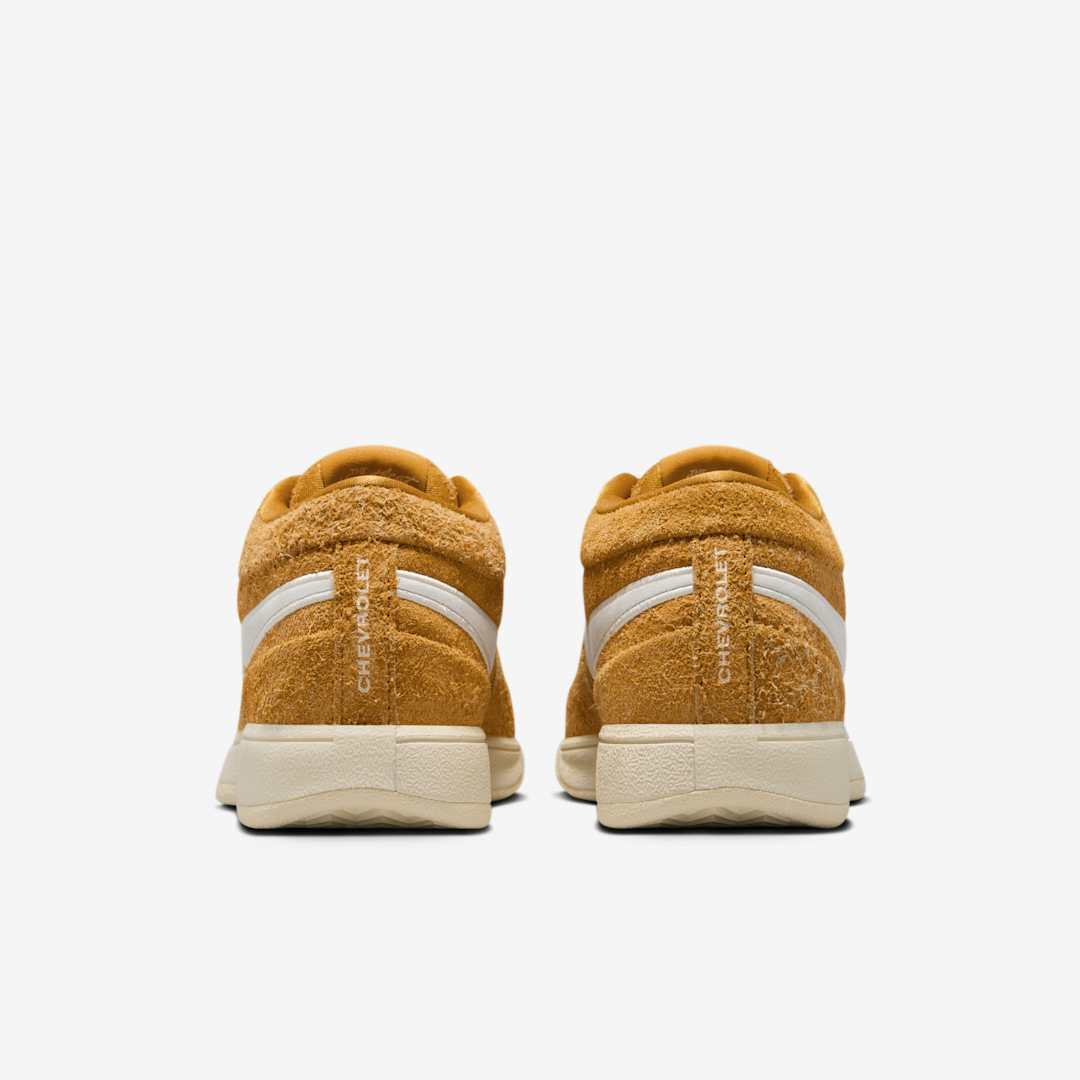Chevrolet x Nike Book 1 "Gold Leaf" IH0890-700