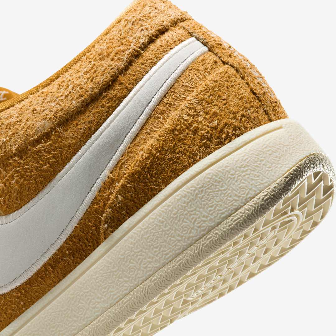 Chevrolet x Nike Book 1 "Gold Leaf" IH0890-700