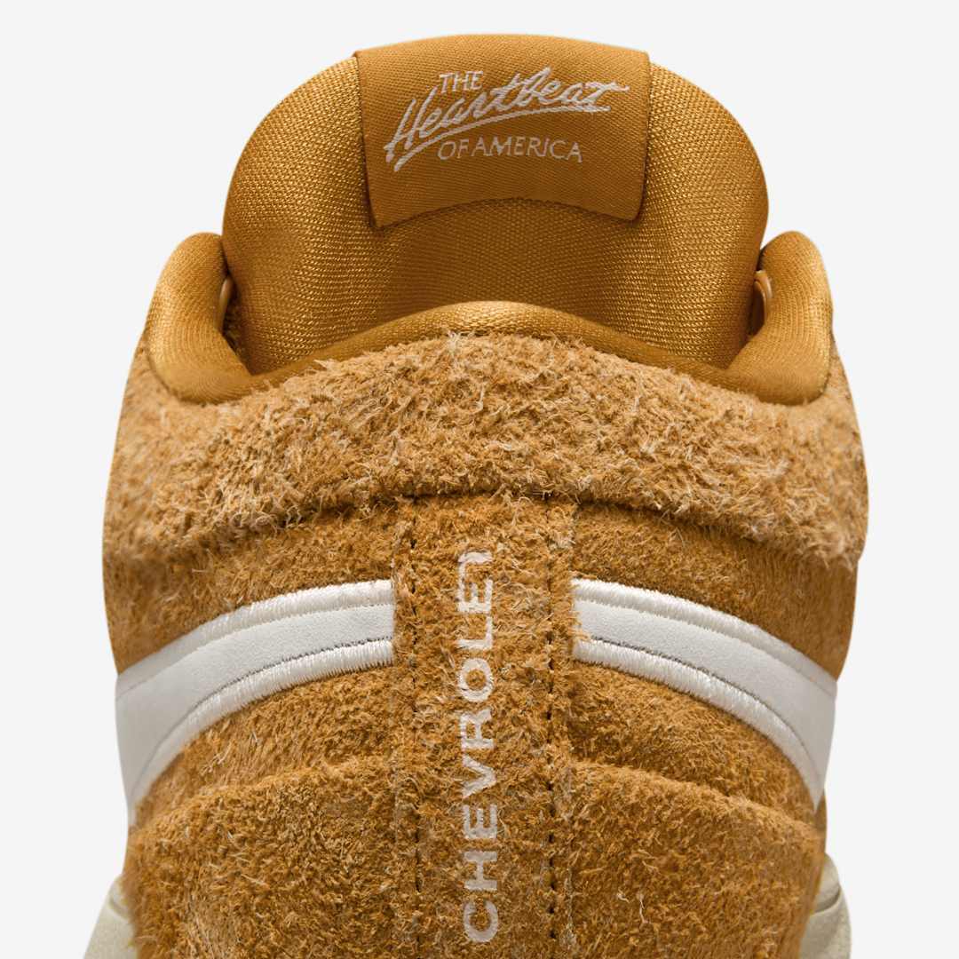 Chevrolet x Nike Book 1 "Gold Leaf" IH0890-700