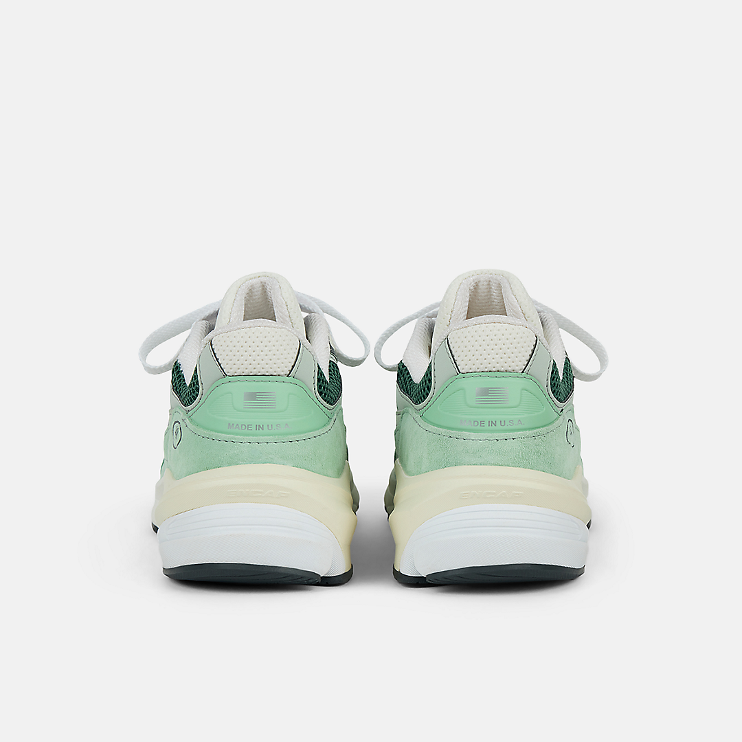 New Balance Made in USA 990v6 U990AB6
