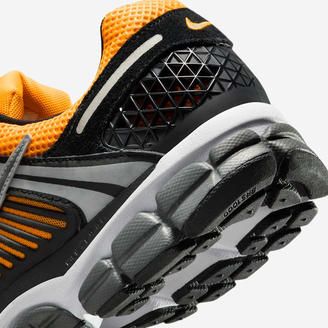 Nike Zoom Vomero 5 IF6211-700