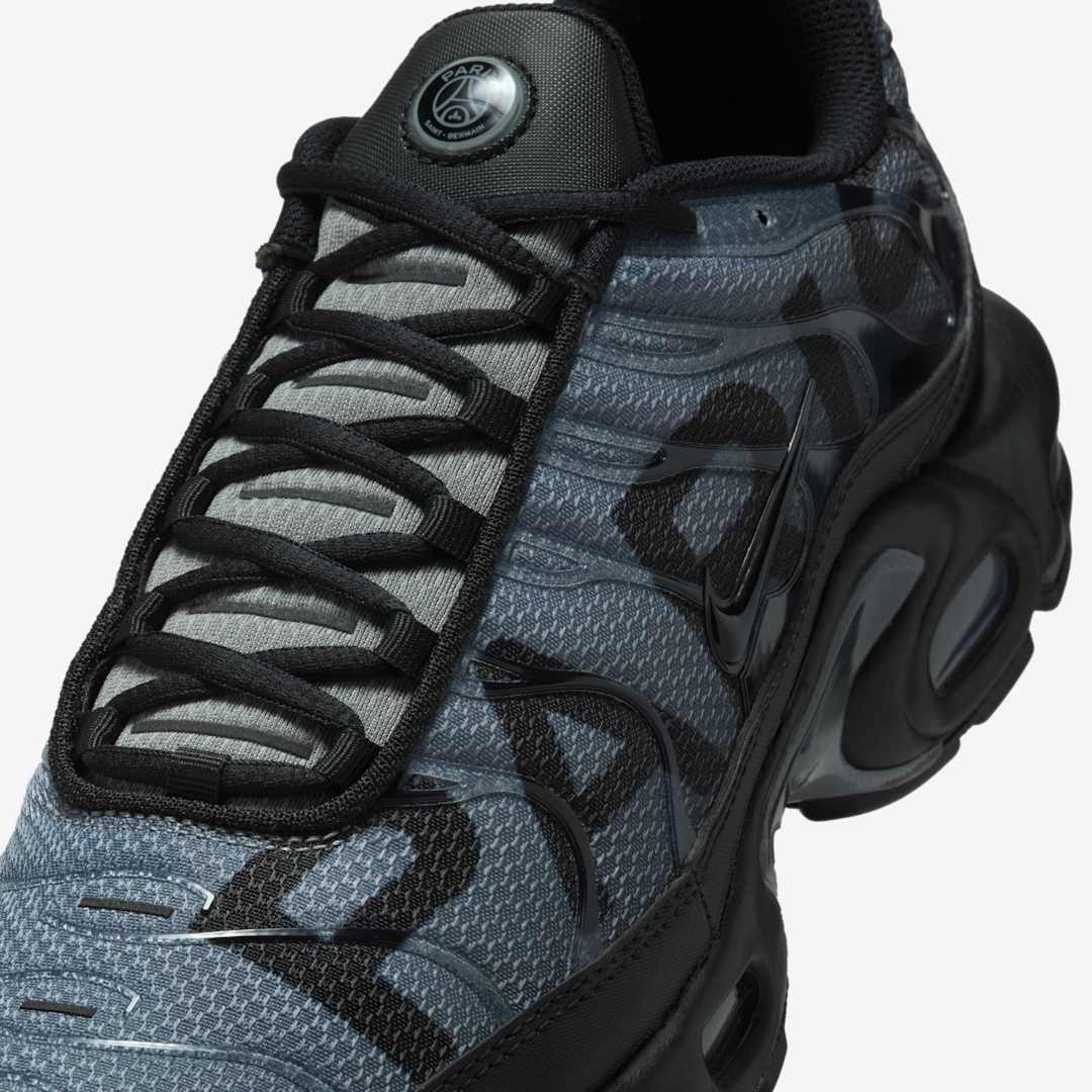 PSG x Nike Air Max Plus IB2253-001