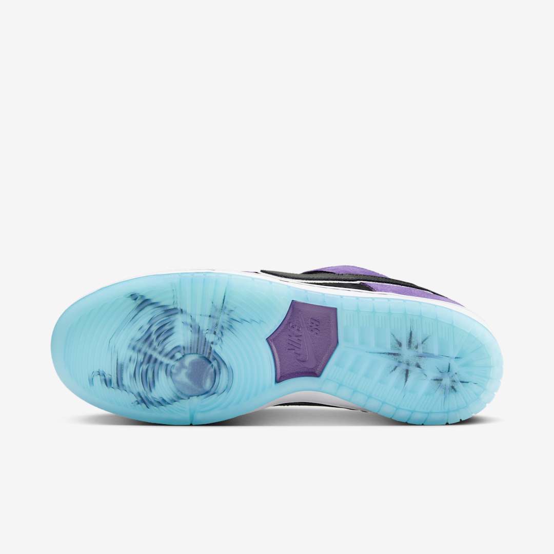 Hayley Wilson x Nike SB Dunk Low "Court Purple" HJ0513-500