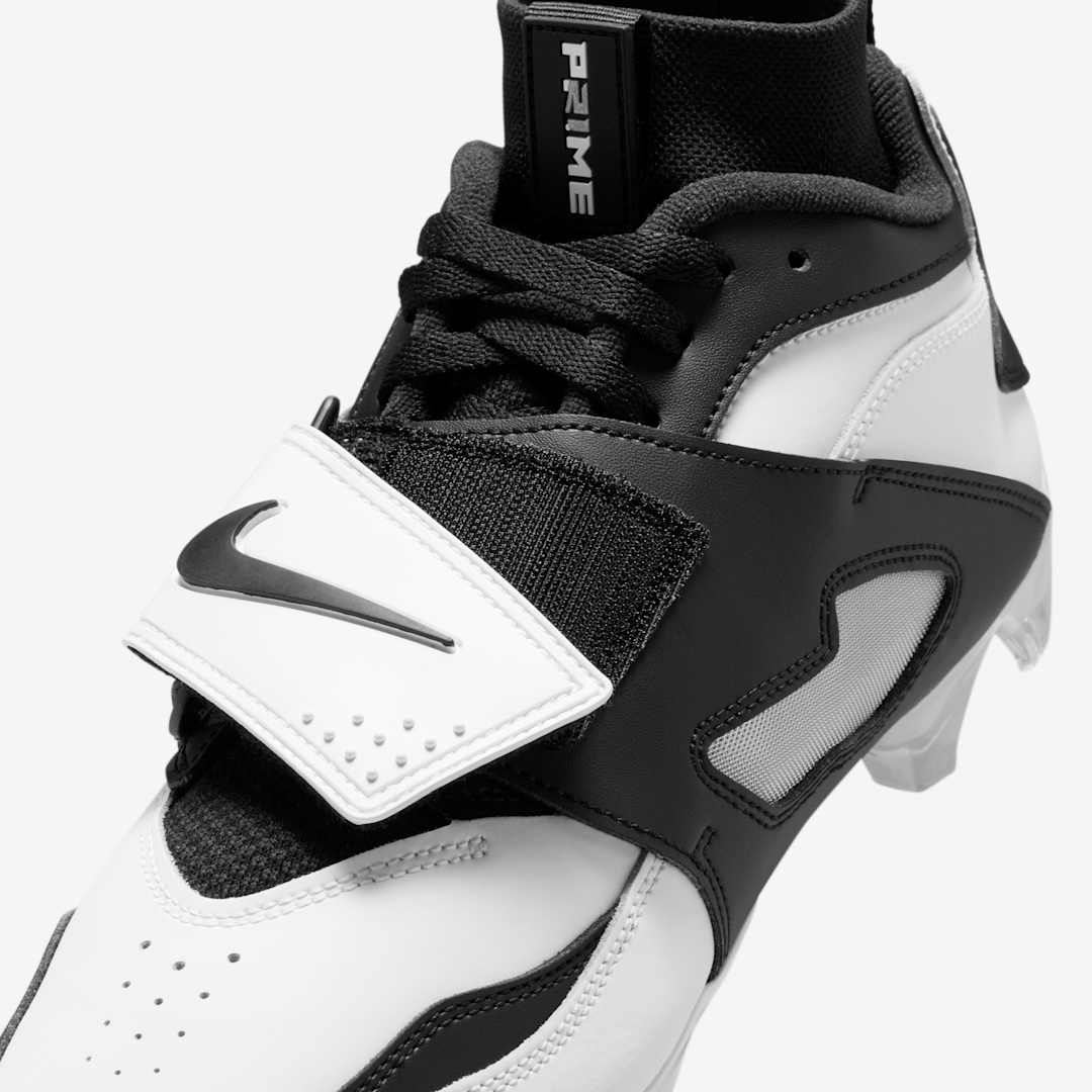 Nike Diamond Turf 93 TD HF5298-101