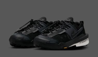 sacai x Nike Zegamadome "Black" HQ8618-001