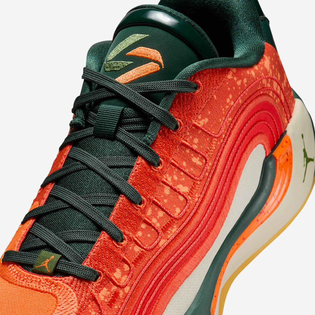Jordan Luka 4 IB7903-300