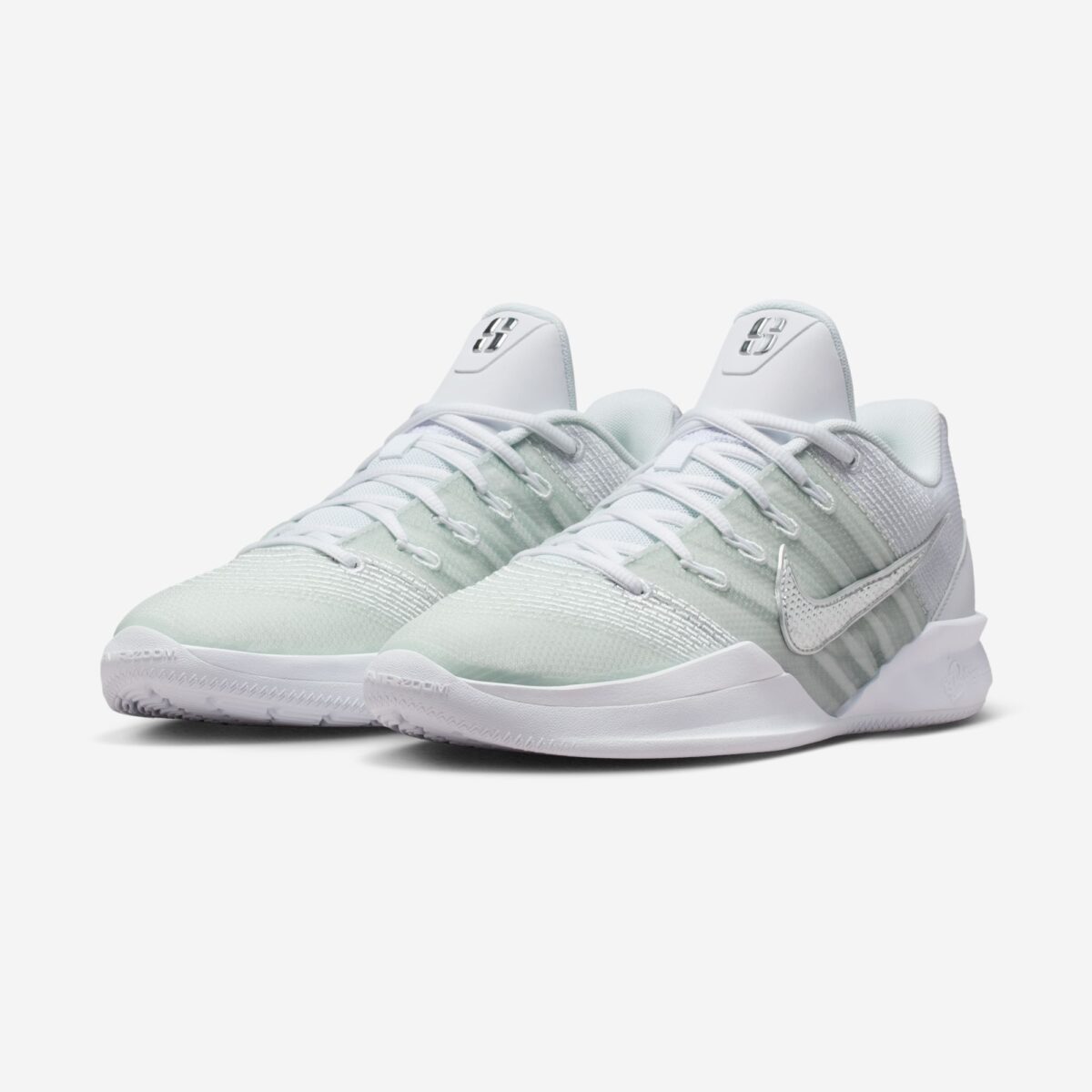 Nike Sabrina 3 