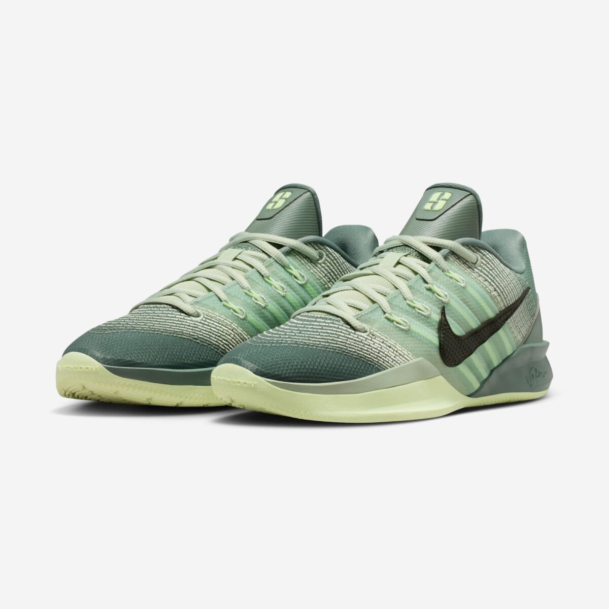 Nike Sabrina 3 