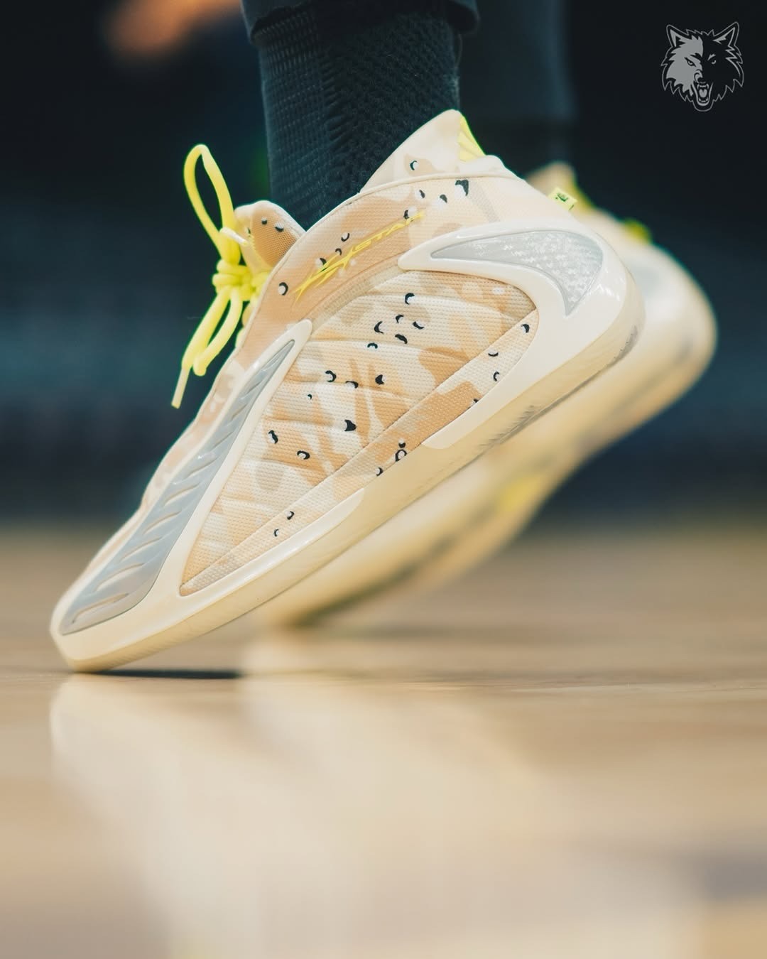 adidas gazelle silver green womens PUMA X A$AP ROCKY  PRIVATE SNEAKERS