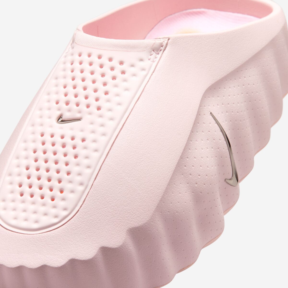 Nike Mind 001 