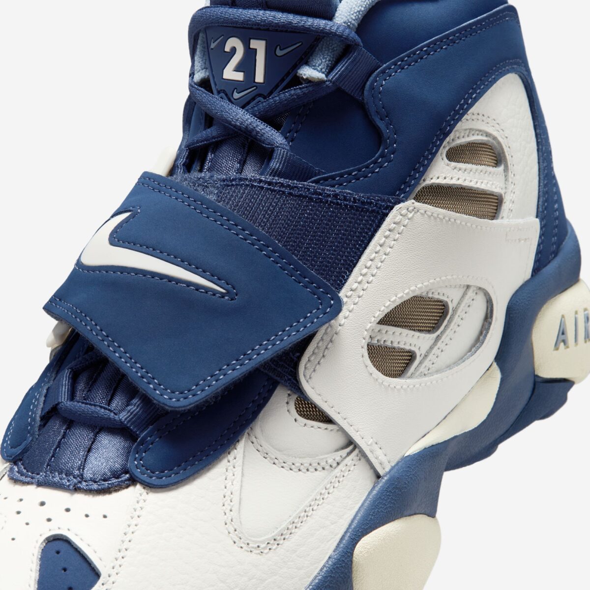 Nike Air Diamond Turf II 