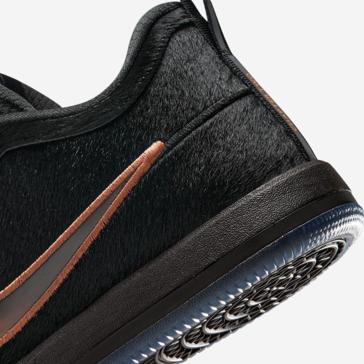 Nike Book 2 