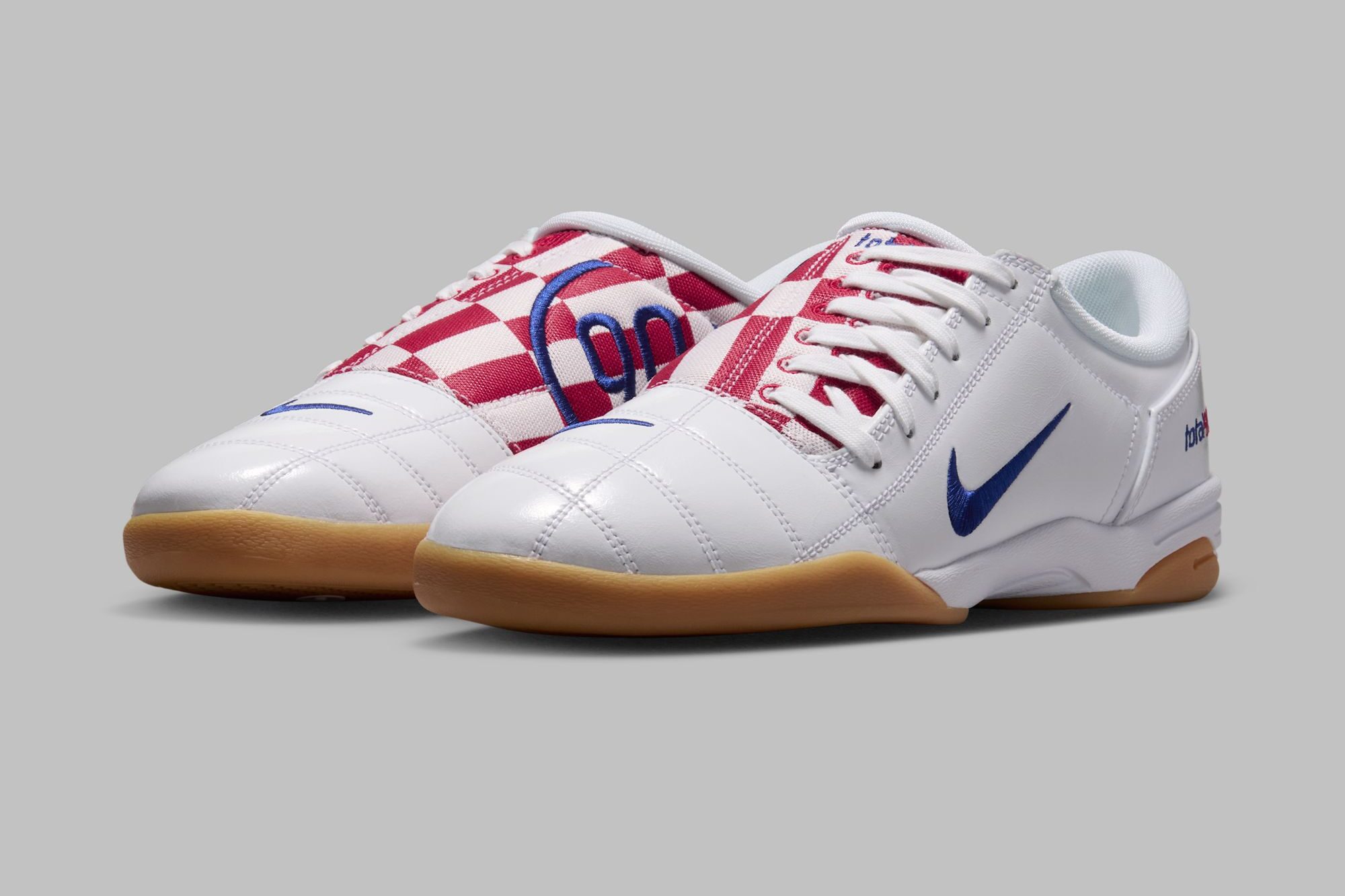 Nike Total 90 “World Cup”